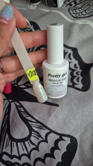 Топ Лакове различни цветове