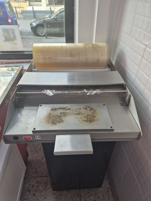 Mașina de Tocat ,Cuier.etc