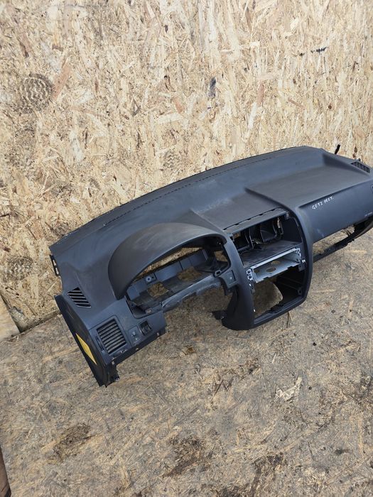 Торпедо панель Хендай гетз Hyundai Getz