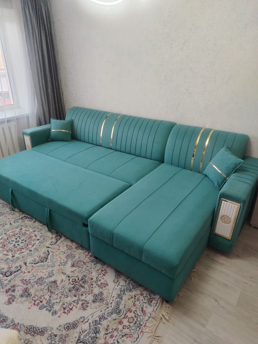 Продам диван в отличном состоянии