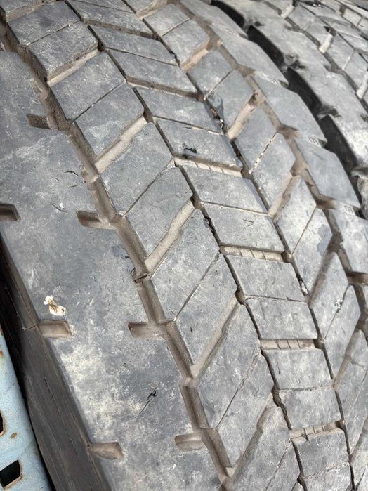 Anvelope Camion 315/80- Stare foarte buna, livrare rapida, garantie!