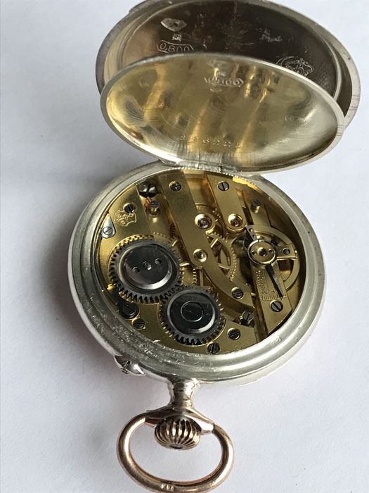Часы серебрянные карманные антиквариат