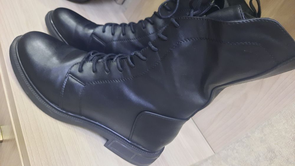 Демисезонные ботинки