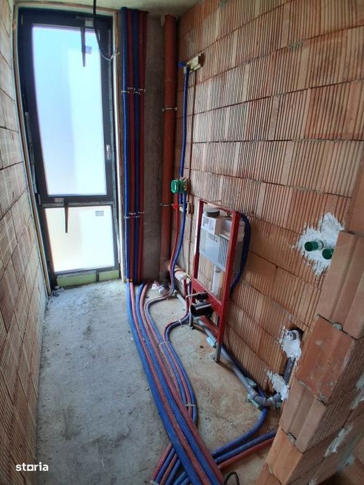 Casa spatioasa, compartimentata eficient, Dambul Rotund