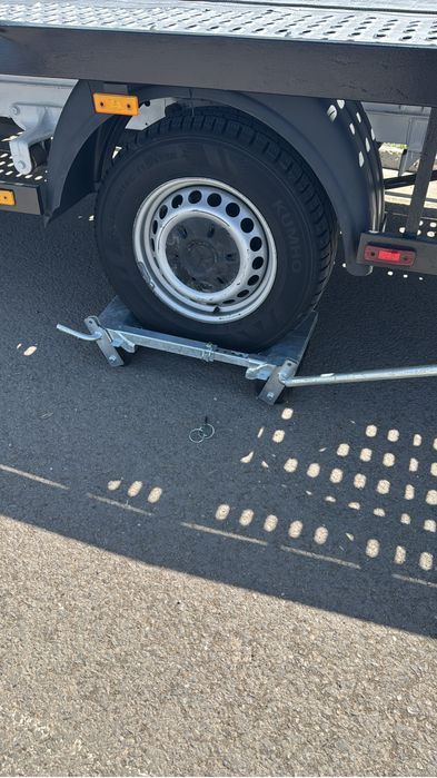 Tractari auto BLD!  „ROTI BLOCATE"