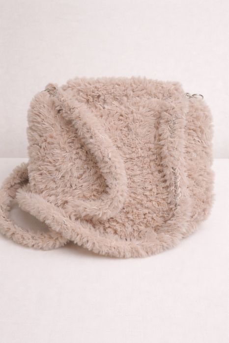 Вязаная сумочка ручной работы