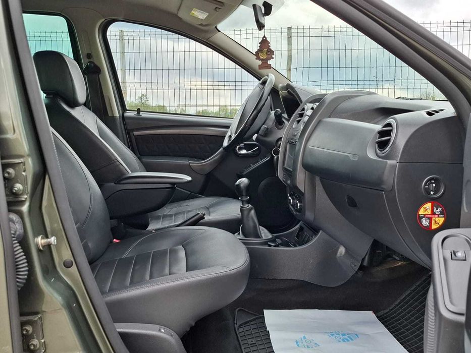 Dacia Duster  2015 PRESTIGE 1.5 dCi /Garantie*Navigatie*Piele*Scaune incalzite*