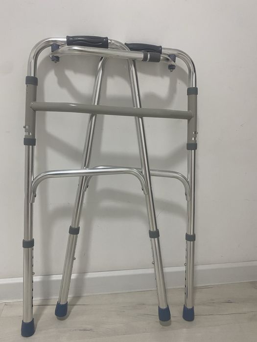 Ходунок для взрослый