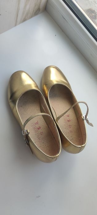 Продам туфли кожаные