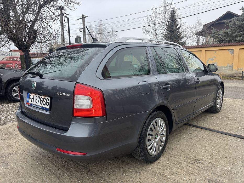 Skoda octavia 1.6 TDI 2012 euro5 xenon navigatie