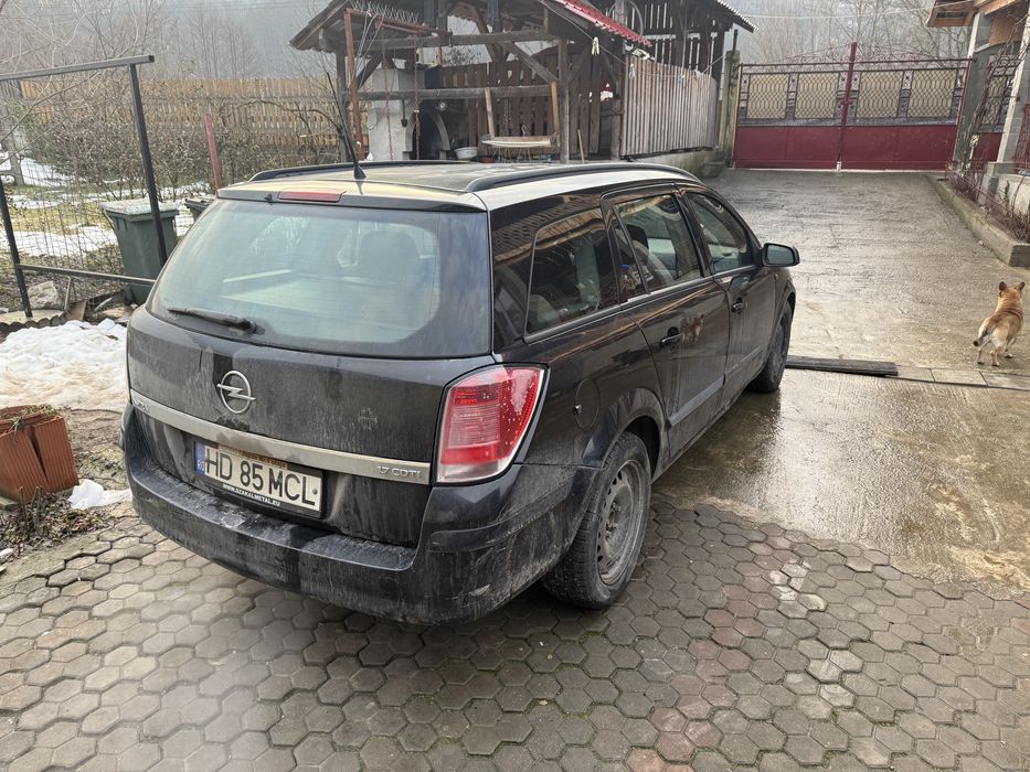 Opel Astra H 1.7 cdti