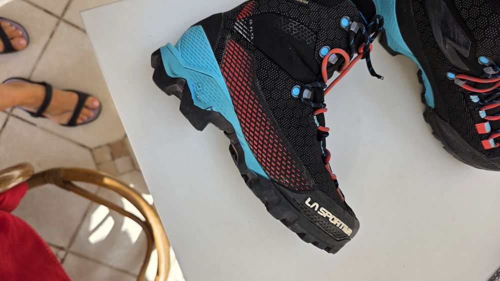 Дамски туристически обувки La Sportiva Aequilibrium Gtx St Woman Gore-Tex Black 38 размер