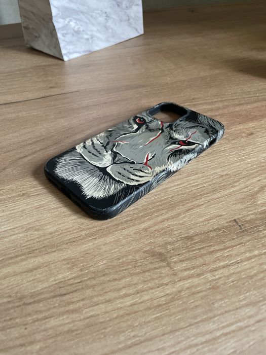 Чехол на iPhone 12 pro