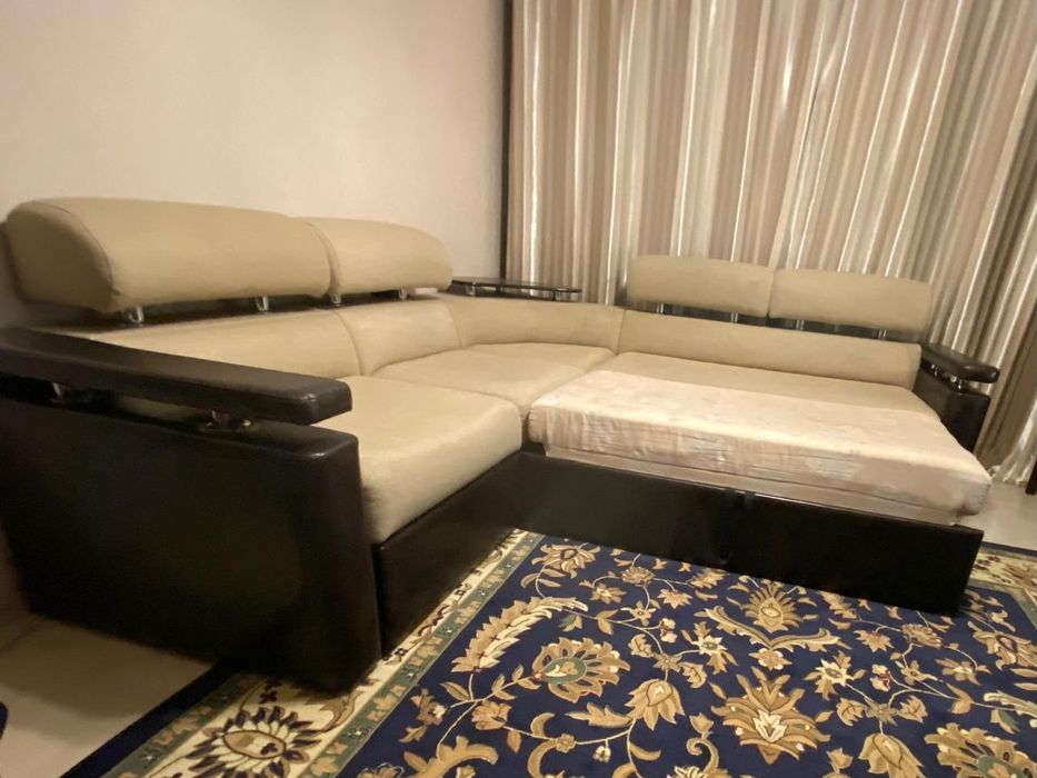 Продам диван двухспальный