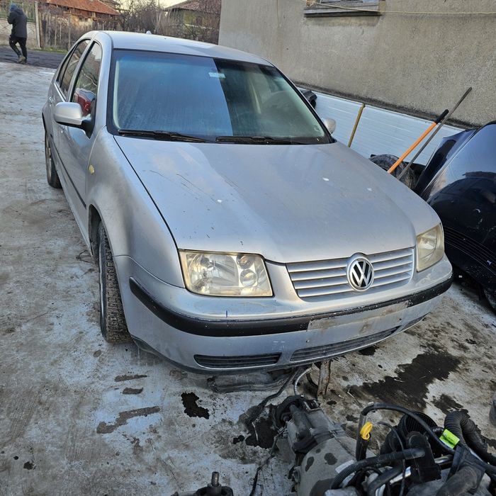 Vw Бора 1.9 90 к.с на части само !