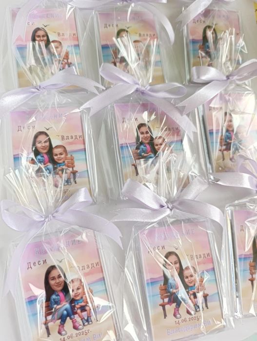 Магнити карикатура - креативни подаръчета за гости на сватба, кръщене