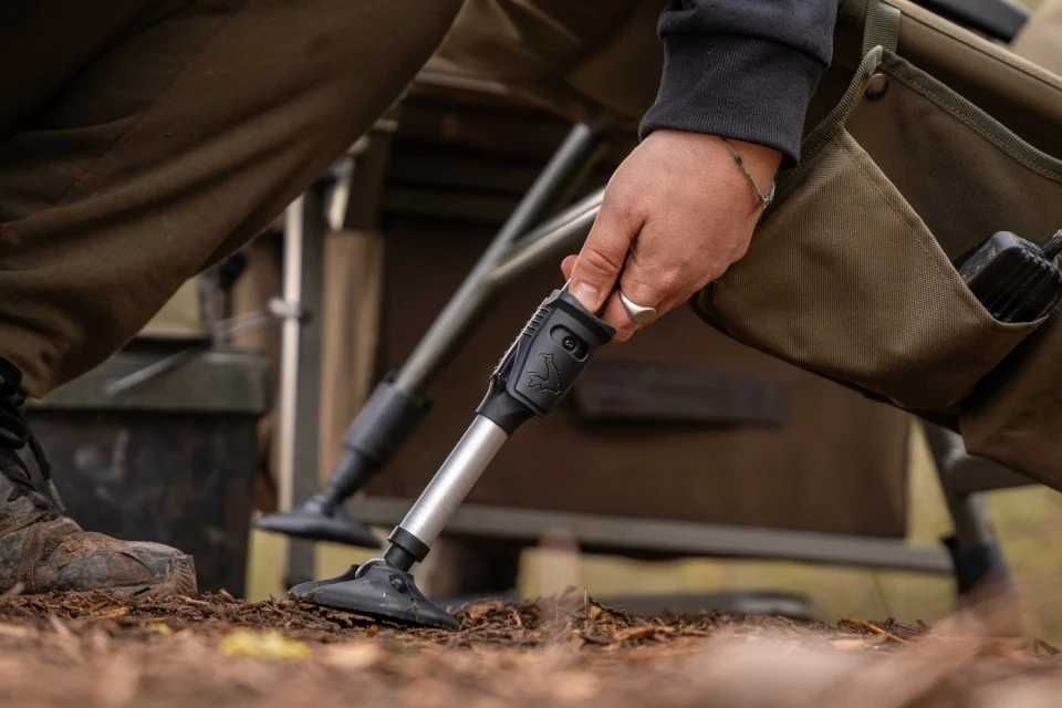 Scaun pescuit AVID Carp REVOLVE Armchair 48X37X61 cm