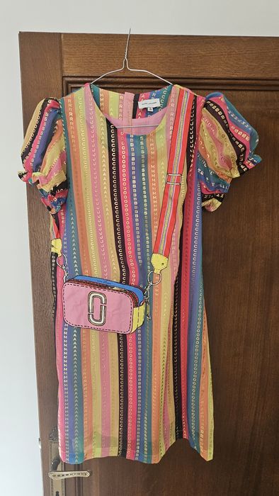 Vand rochite Burberry etc autentice