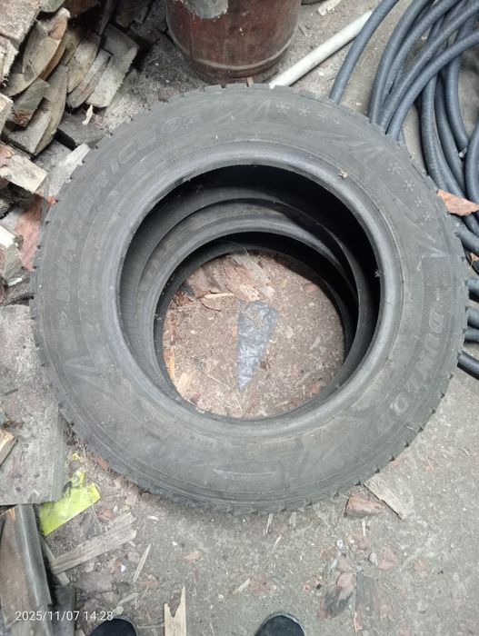 Продам шины на 15