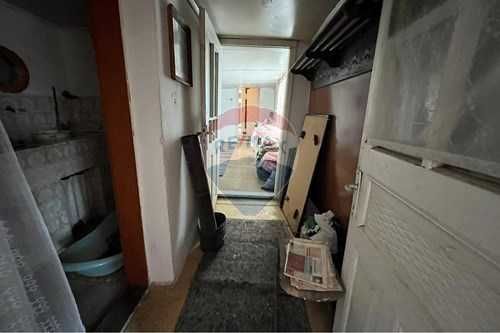 Продава се Къща в Шумен, Мътница - 100 кв.м за 561 €/кв.м - Снимка #10