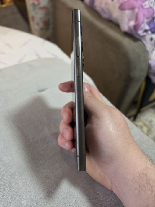 Vând Samsung s24 Ultra