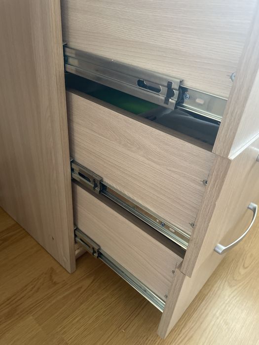 Пиьменный стол или парта