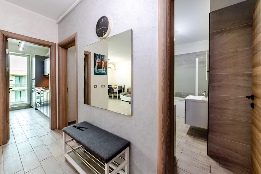 Vand apartament 2 camere in Complex Alezzi prima linie