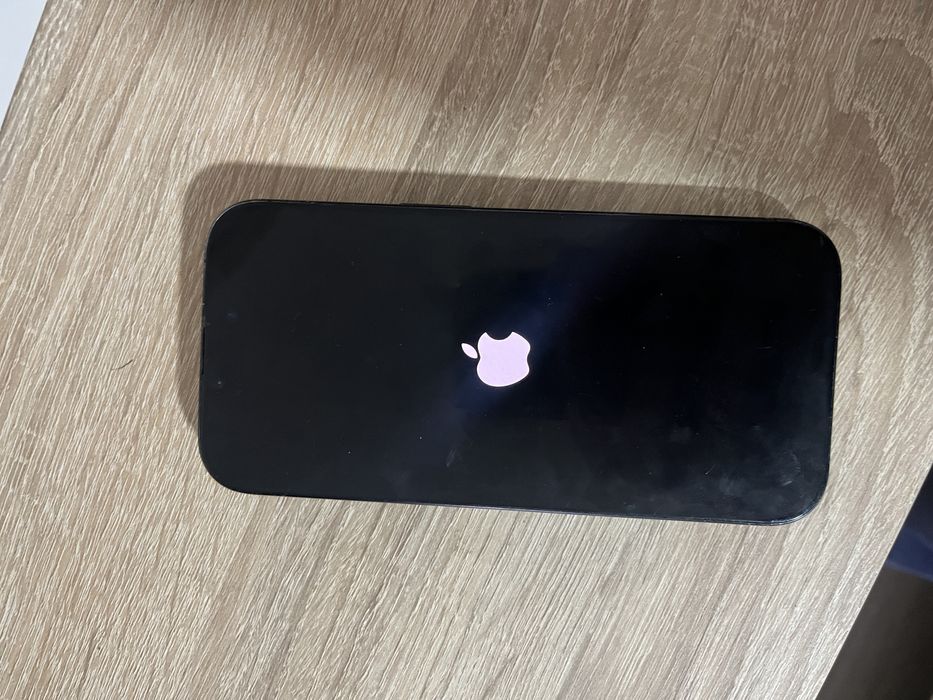 Iphone 16 pro disponibil