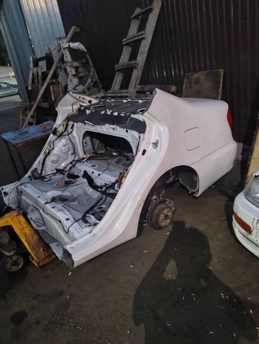 Продам привозные запчасти на тайота камри