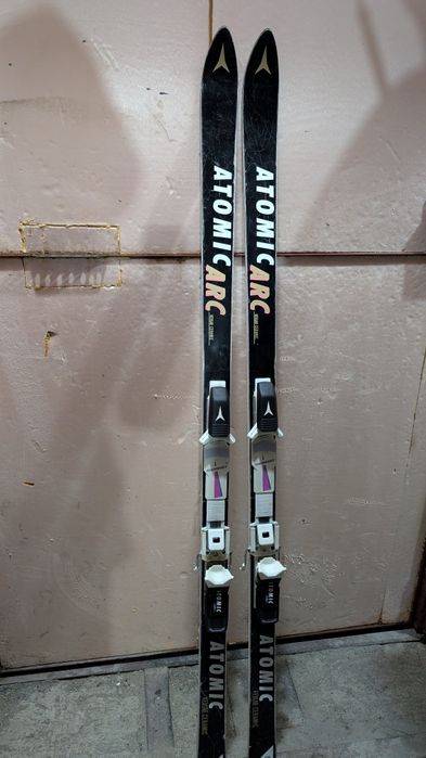 Горные лыжи ATOMIC ARC CERAMIC 175 см.