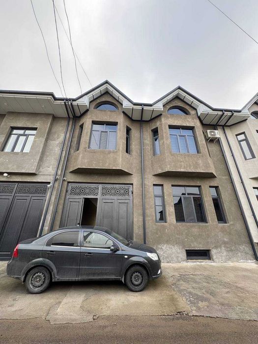 Сергелидан 3км.Зангиата туман.2,5cотихда 5хонали 2 каватли уй сотаман.