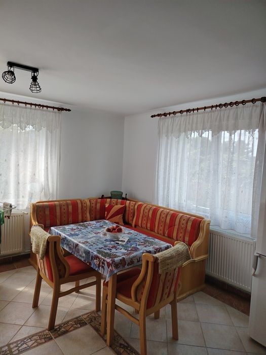 Închiriez casa la țară în localitatea Hida