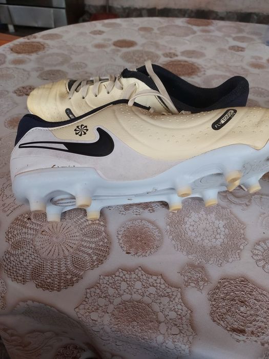 Бутонки Найк  37 номер