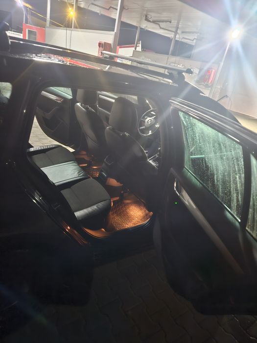 Vând scoda octavia 3 din 2015 1.6TDI