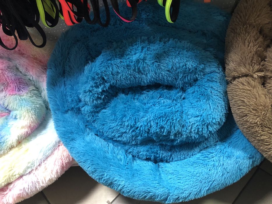 Лежаки для кошек и собак