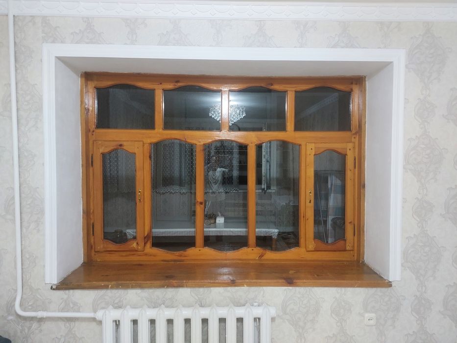 Прдаётся деревянная рама, покрыта лаком