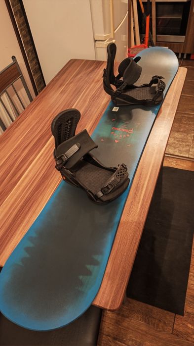 Placa Snowboard Burton Process Flying V 166W cu legaturi Union Force L