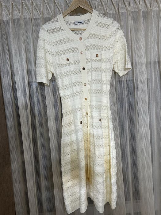 rochie crem sandro