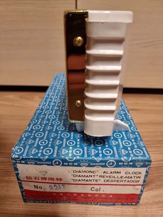 Ceas de masa mecanic chinezesc Diamond cu alarma functional si cutia originala