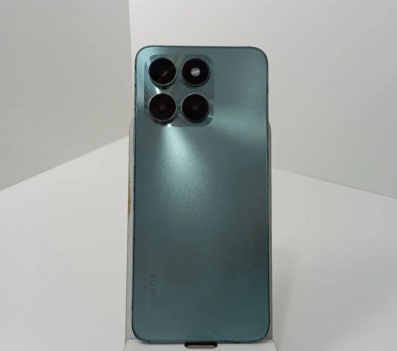 Honor X6a 128gb .