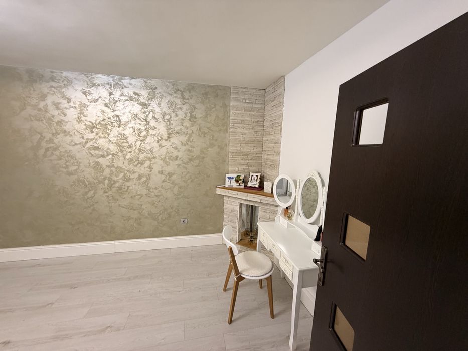 Inchiriez apartament 2 camere central