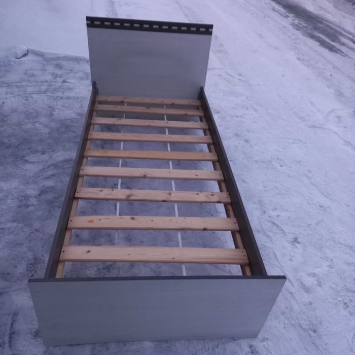 Кровать односпальная