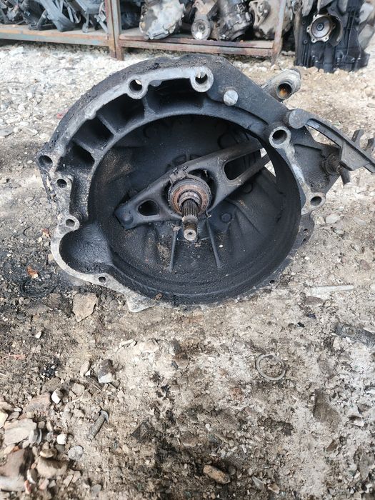 Скорости за лт 35 2.4д 93 година