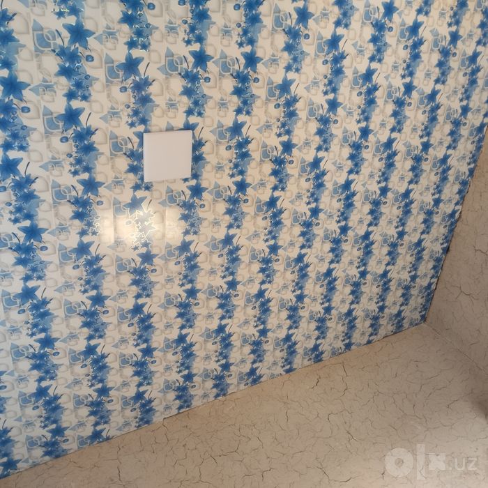 Navoiy viloyati Karmana tumani hazora 9 uyda uzumzor 28V uy sotiladi