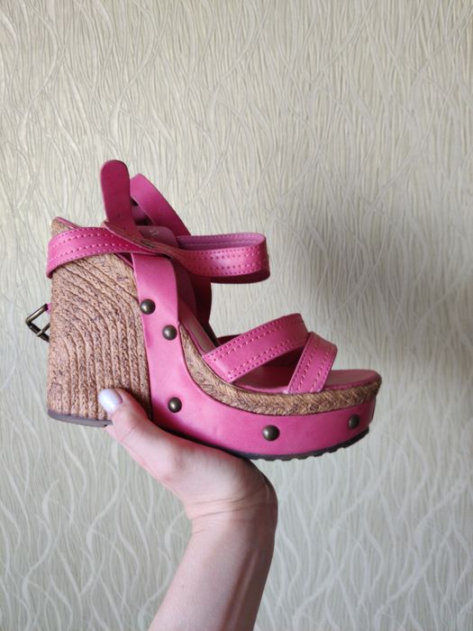 Туфли ведж розовые