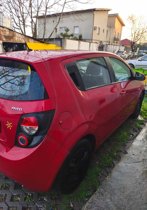 Vând Chevrolet aveo 2012