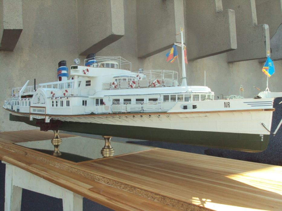 Macheta navei de pasageri Tudor Vladimirescu