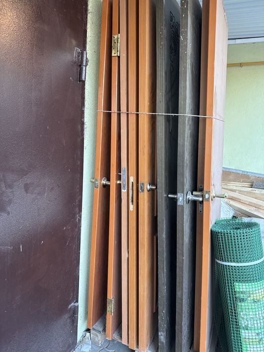 Все двери за 10 тыс,с ручками