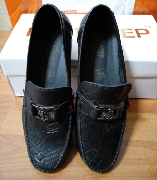 Мужские мокасины