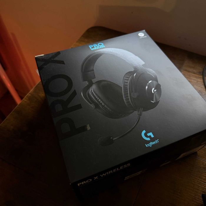 Logitech G PRO X Wireless LIGHTSPEED – напълно функционални, комплект